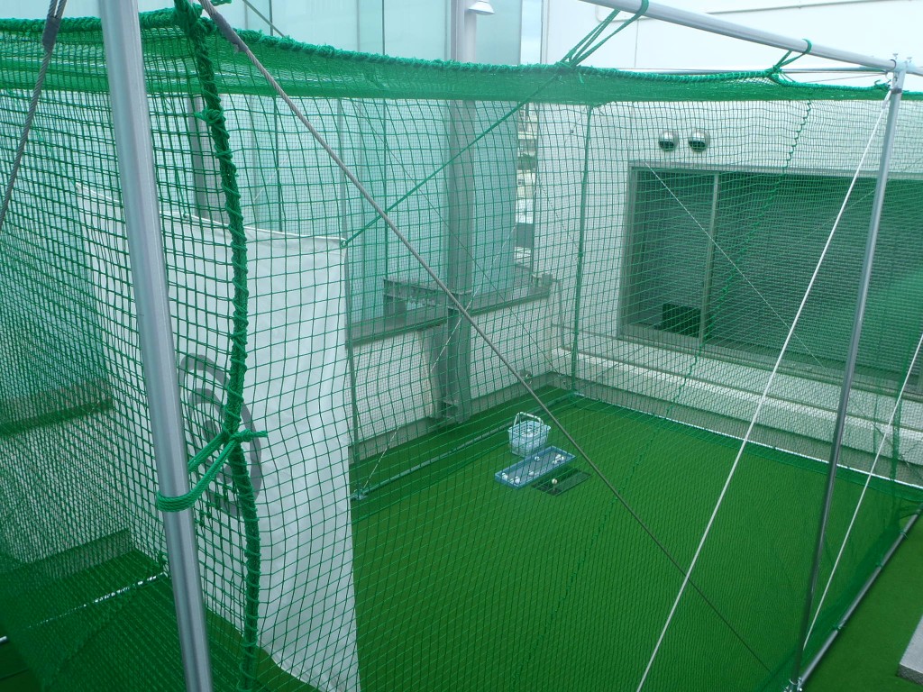 インドアネット、人工芝工事
