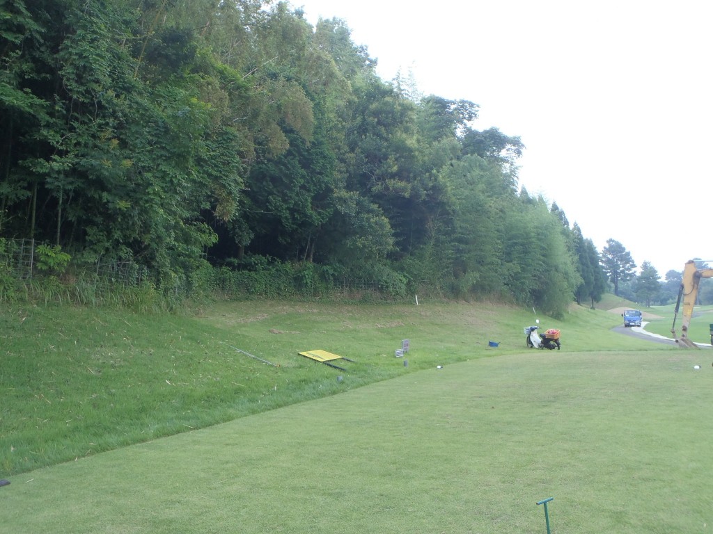 大分富士見CC様、コース内防球ネット新設工事