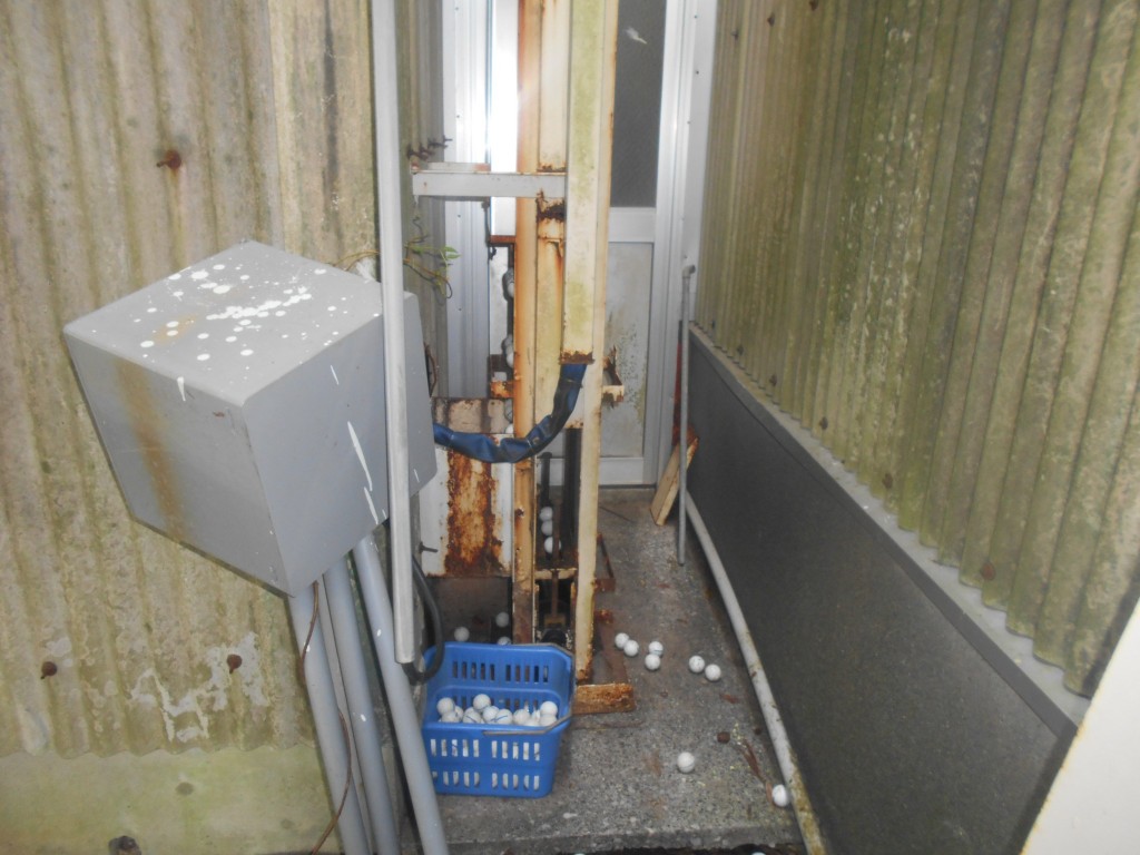 一ヶ岡ゴルフガーデン様、縦コンベア交換工事