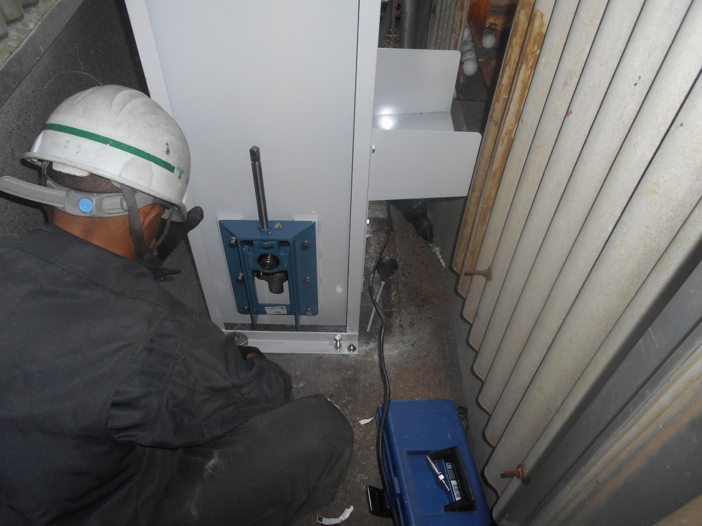 一ヶ岡ゴルフガーデン様、縦コンベア交換工事