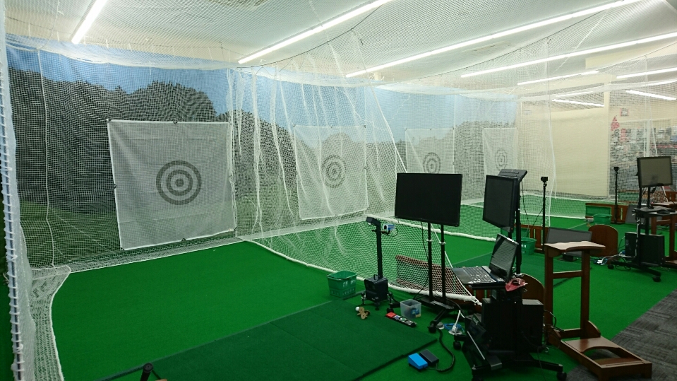 ゴルフドゥCOCOアドバンス長崎城栄店様　インドアゴルフネット新設工事