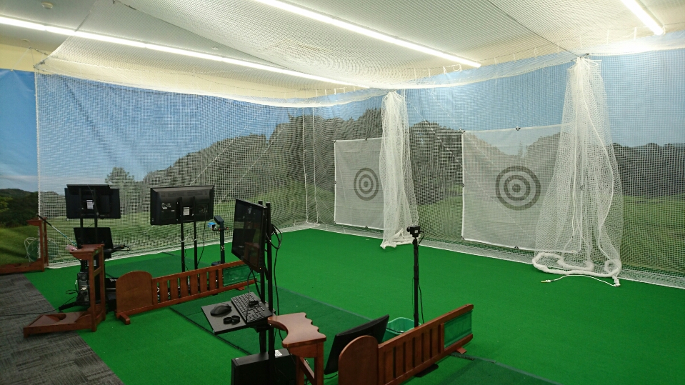 ゴルフドゥCOCOアドバンス長崎城栄店様　インドアゴルフネット新設工事