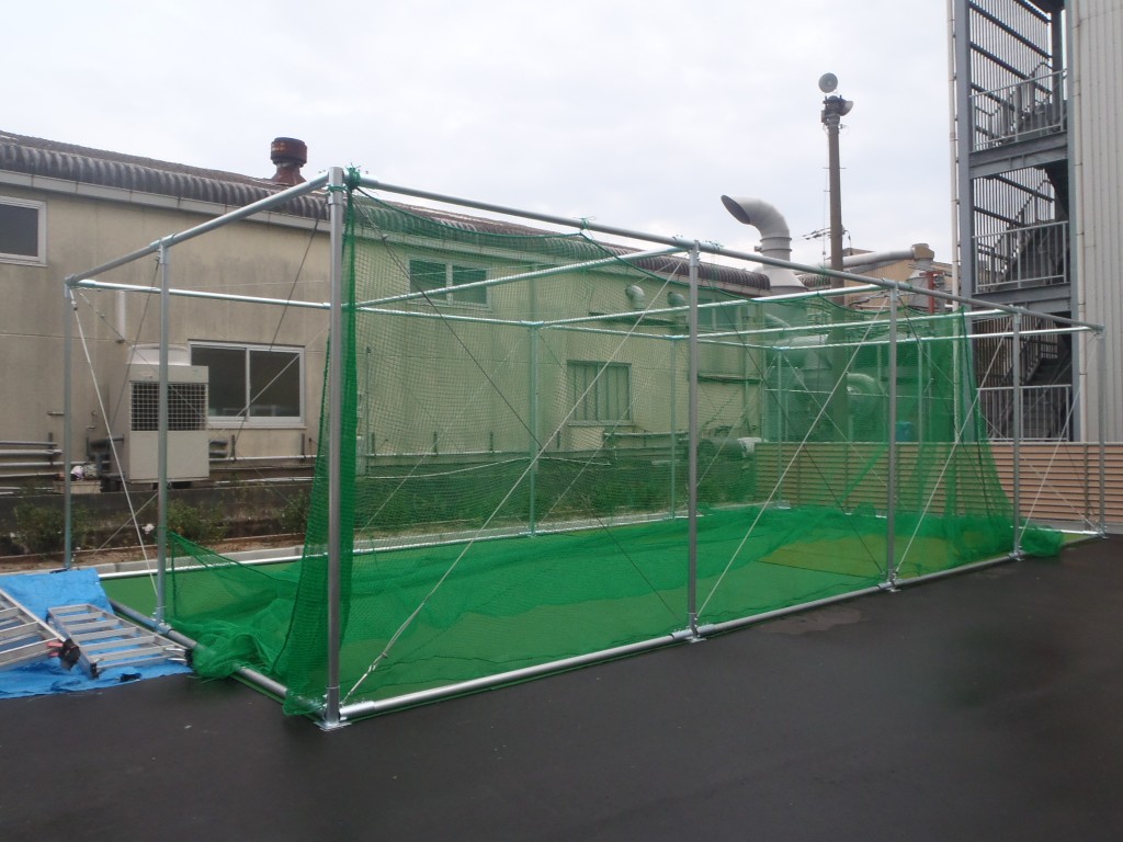 タキゲン福岡支店様　インドアゴルフネット新設工事