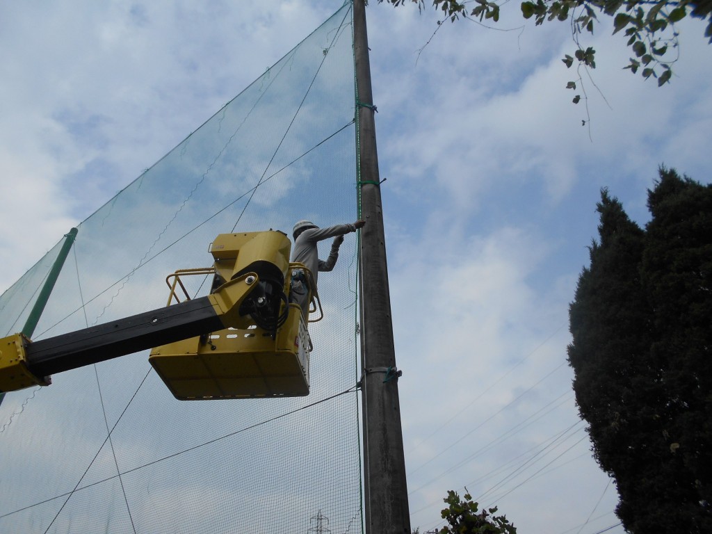 固定張りネット張替工事