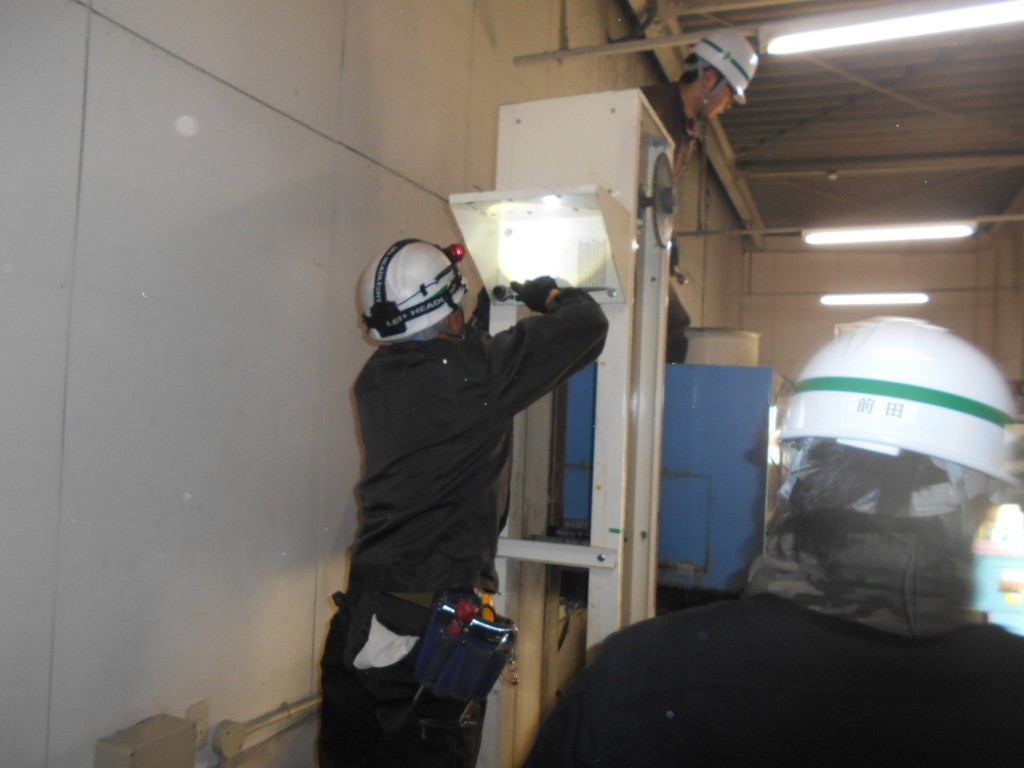 垂直コンベア入れ替え工事