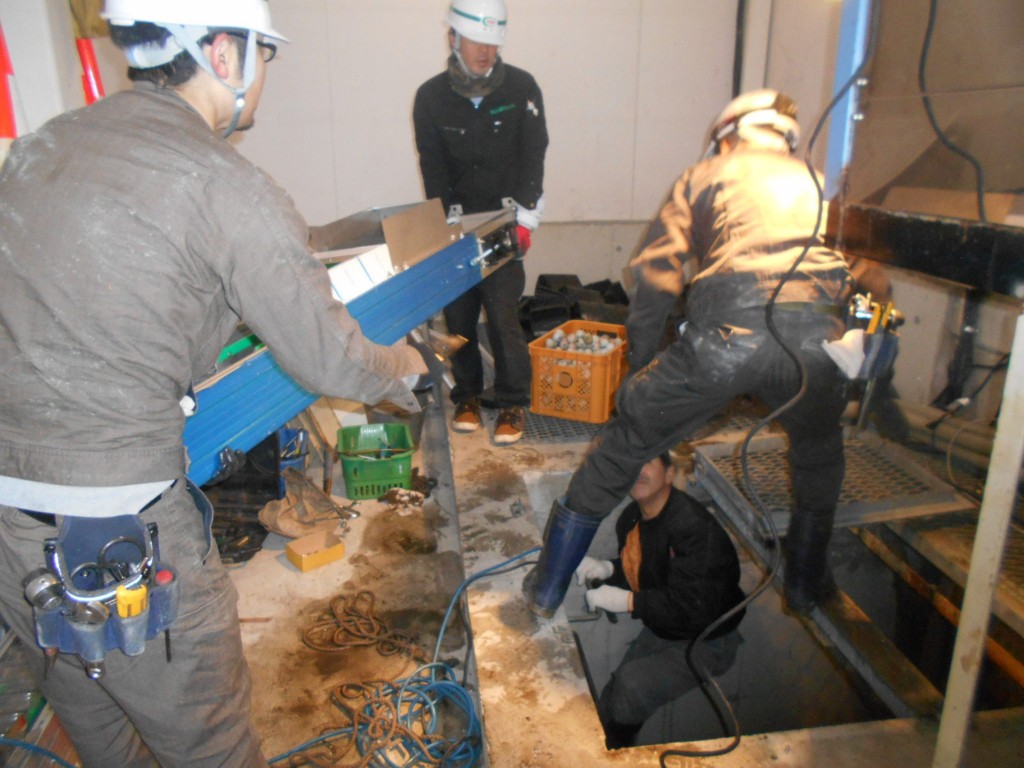 垂直コンベア入れ替え工事