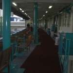 タイルカーペット張替及び半自動ティーアップ機設置工事