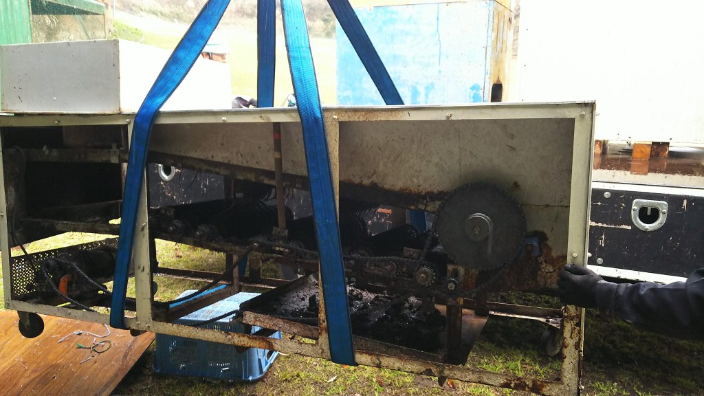 ボール洗浄機交換工事