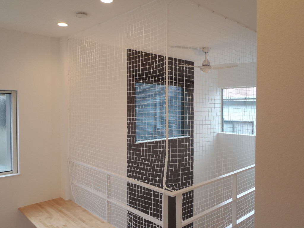 落下防止ネット設置工事