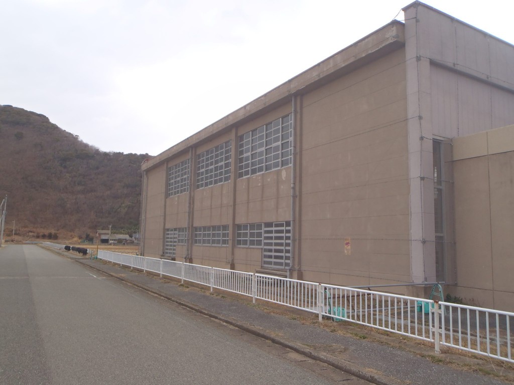 剥落防止ネット設置工事