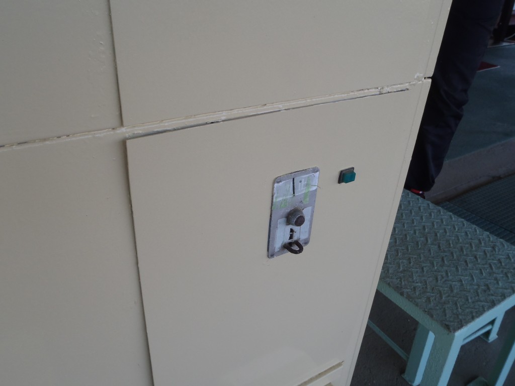 コインセレクター交換工事