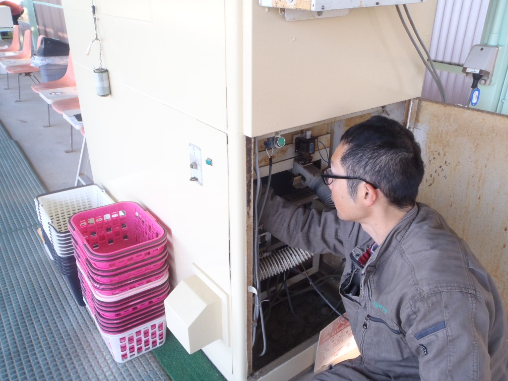 コインセレクター交換工事