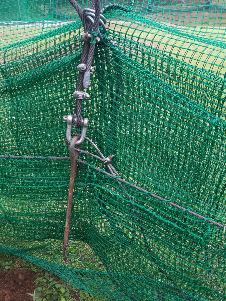 防球ネットガイドアンカー復旧工事