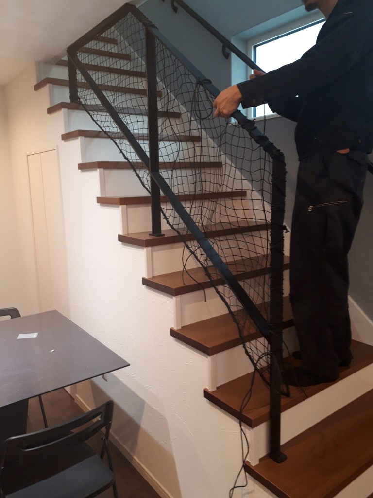 個人宅落下防止ネット設置工事