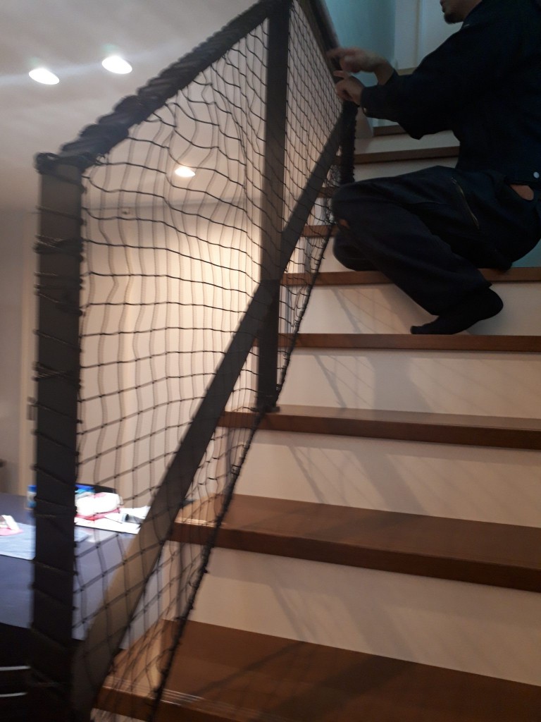 個人宅落下防止ネット設置工事