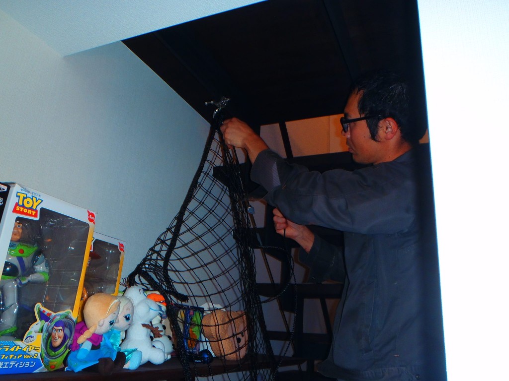 転落防止ネット設置工事