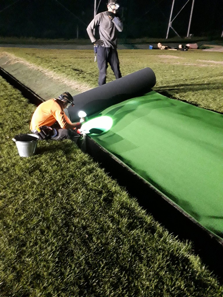 人工芝貼り替え工事