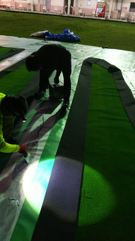 人工芝貼り工事