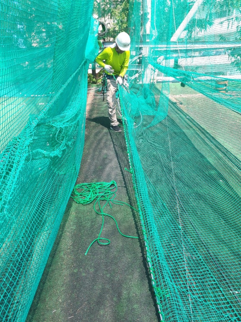 固定張りネット張替工事