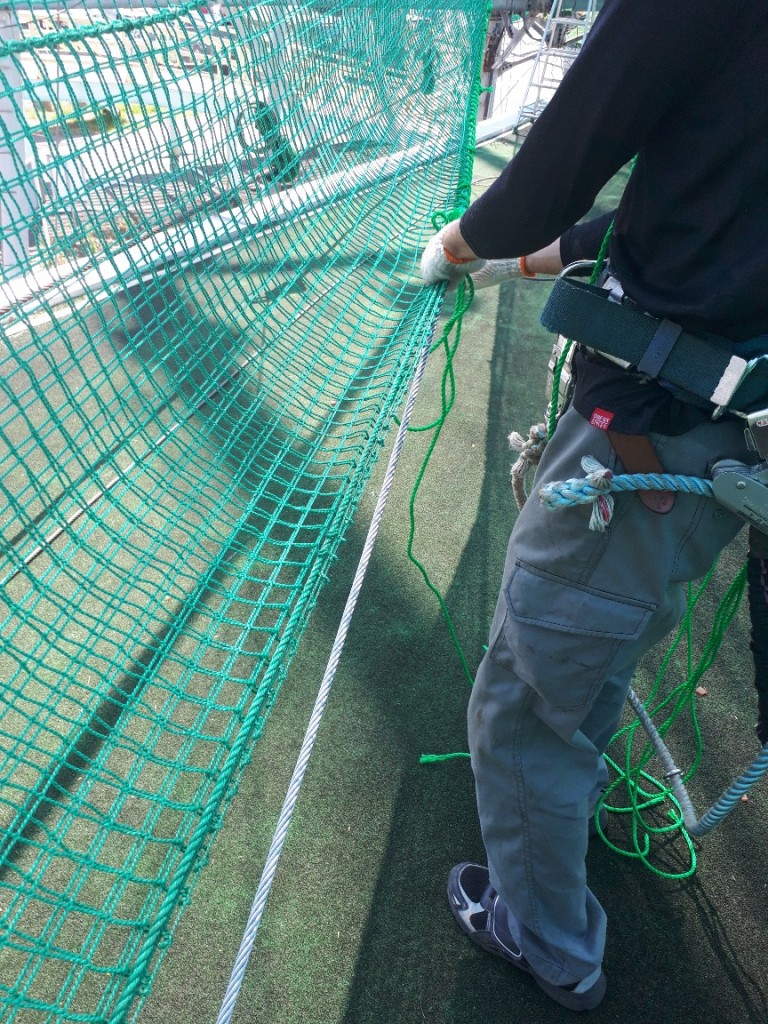 固定張りネット張替工事