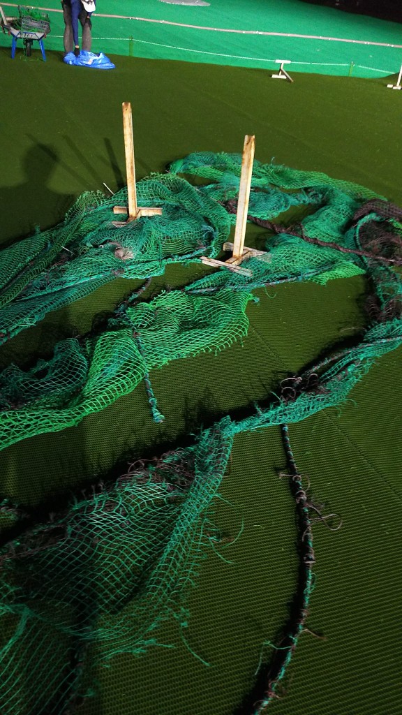 仕切りネット交換工事