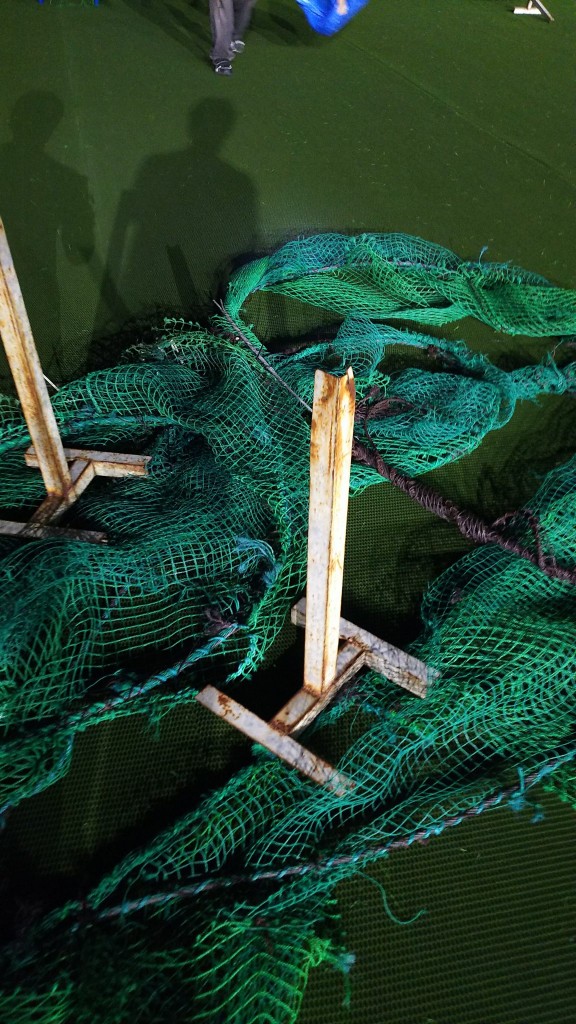 仕切りネット交換工事