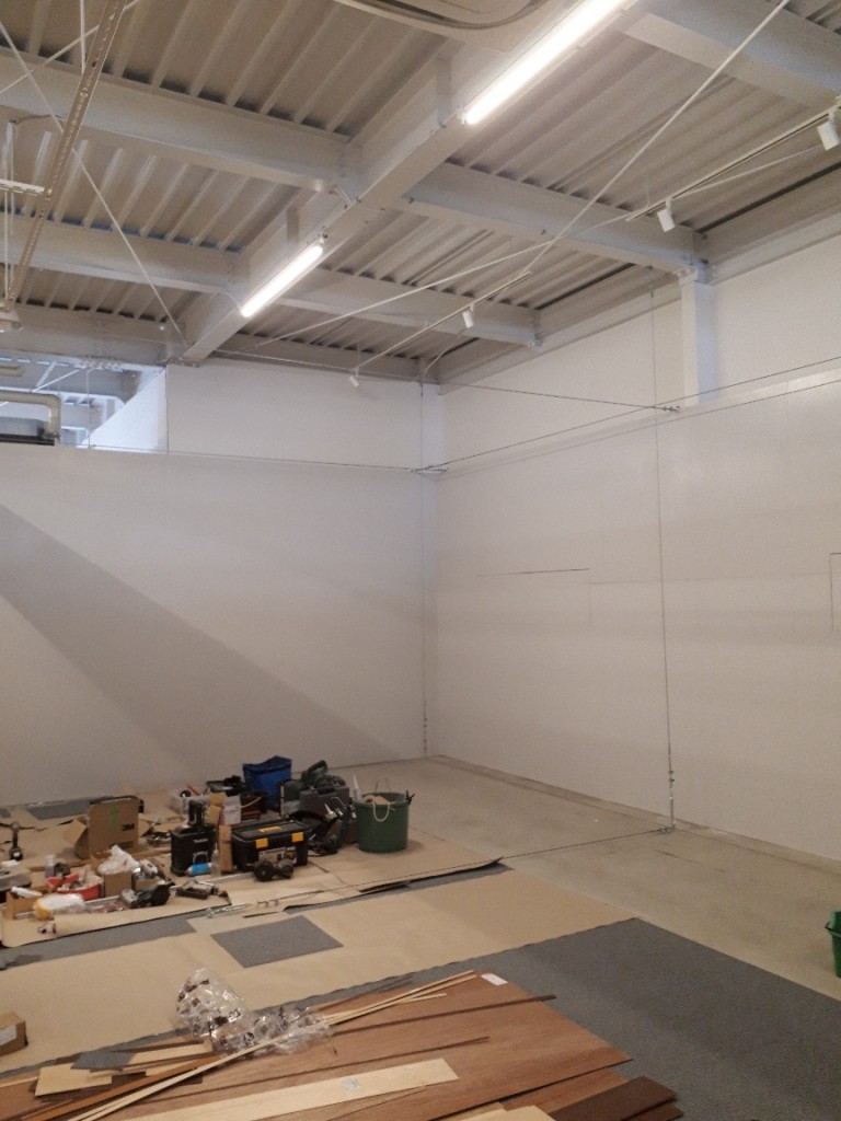 インドアゴルフネット設置工事