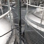 落下防止ネット設置工事