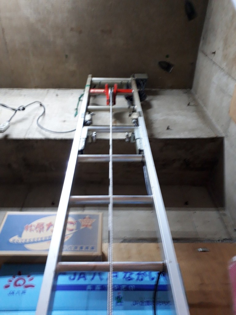 昇降ワイヤー交換工事