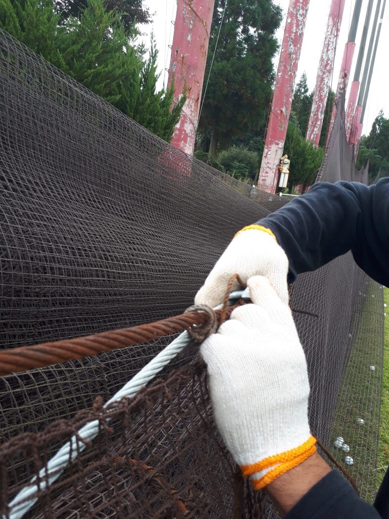 ワイヤー交換工事