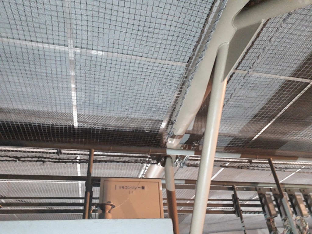 剥落防止ネット設置工事