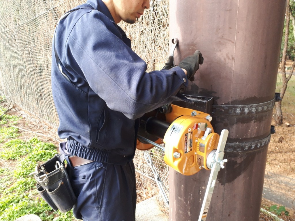 手動ウィンチ交換工事