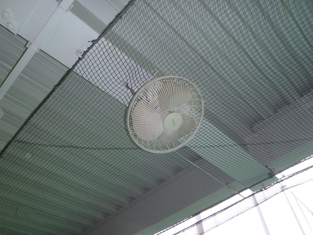 打席内扇風機交換工事