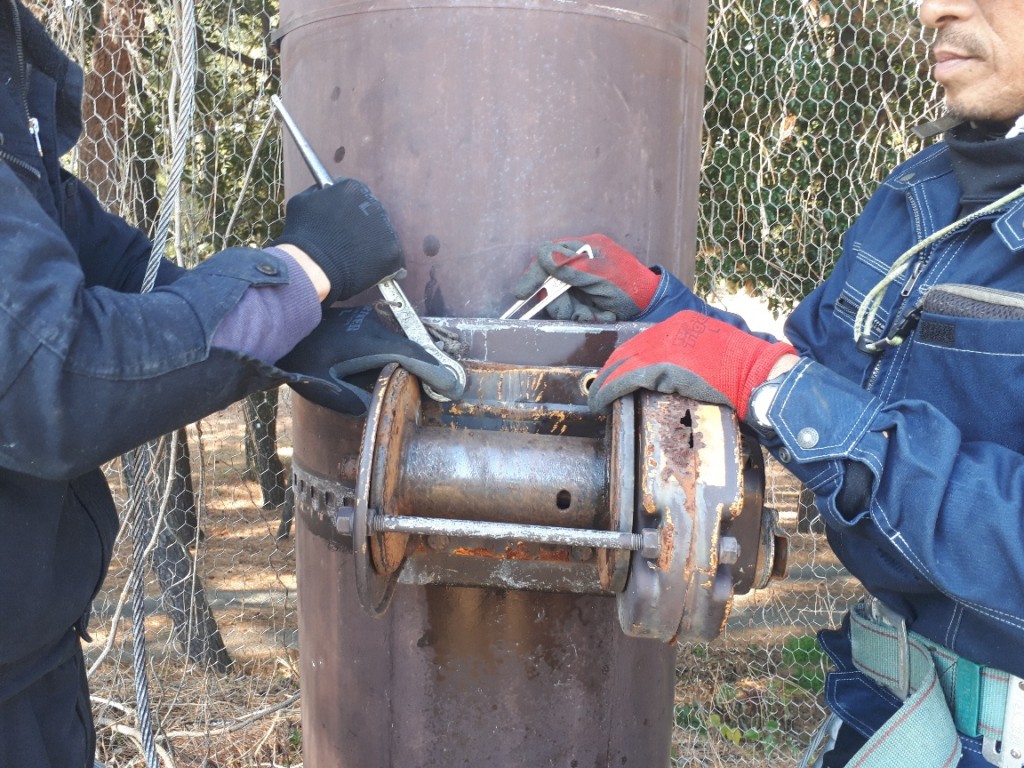 手動ウィンチ交換工事