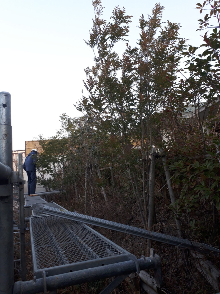 目隠しネット設置工事