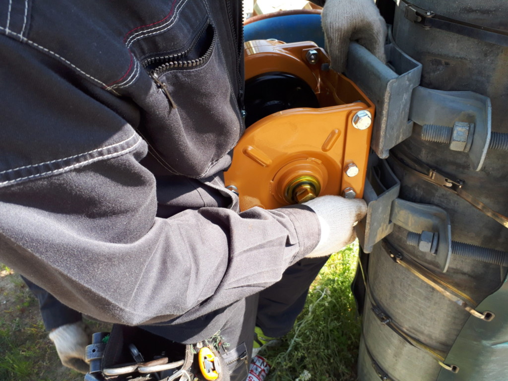 手動ウインチ交換工事