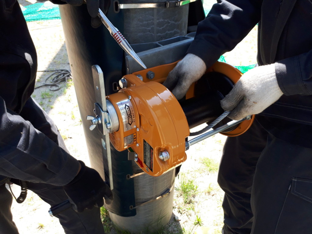 手動ウインチ交換工事