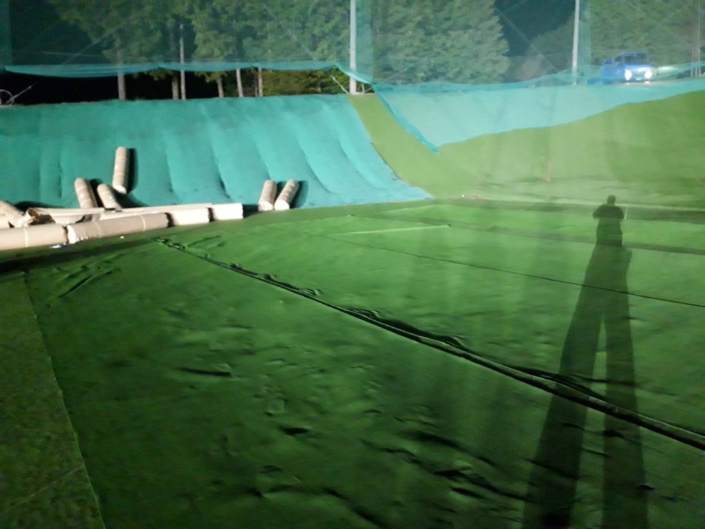 法面人工芝貼り工事