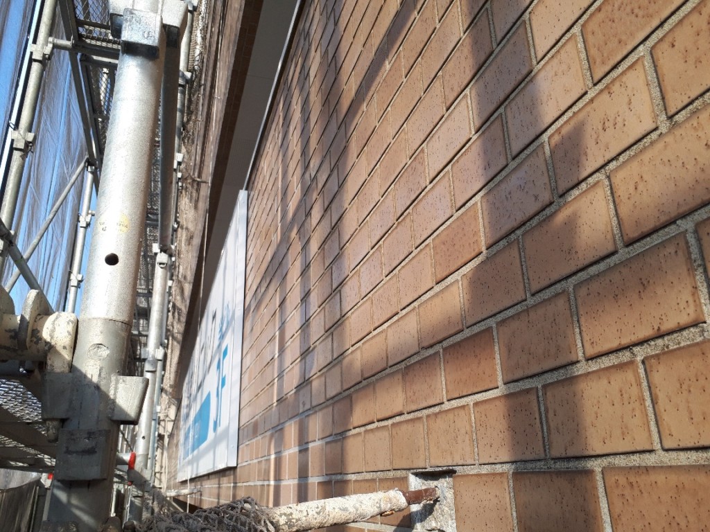 剥落防止ネット設置工事