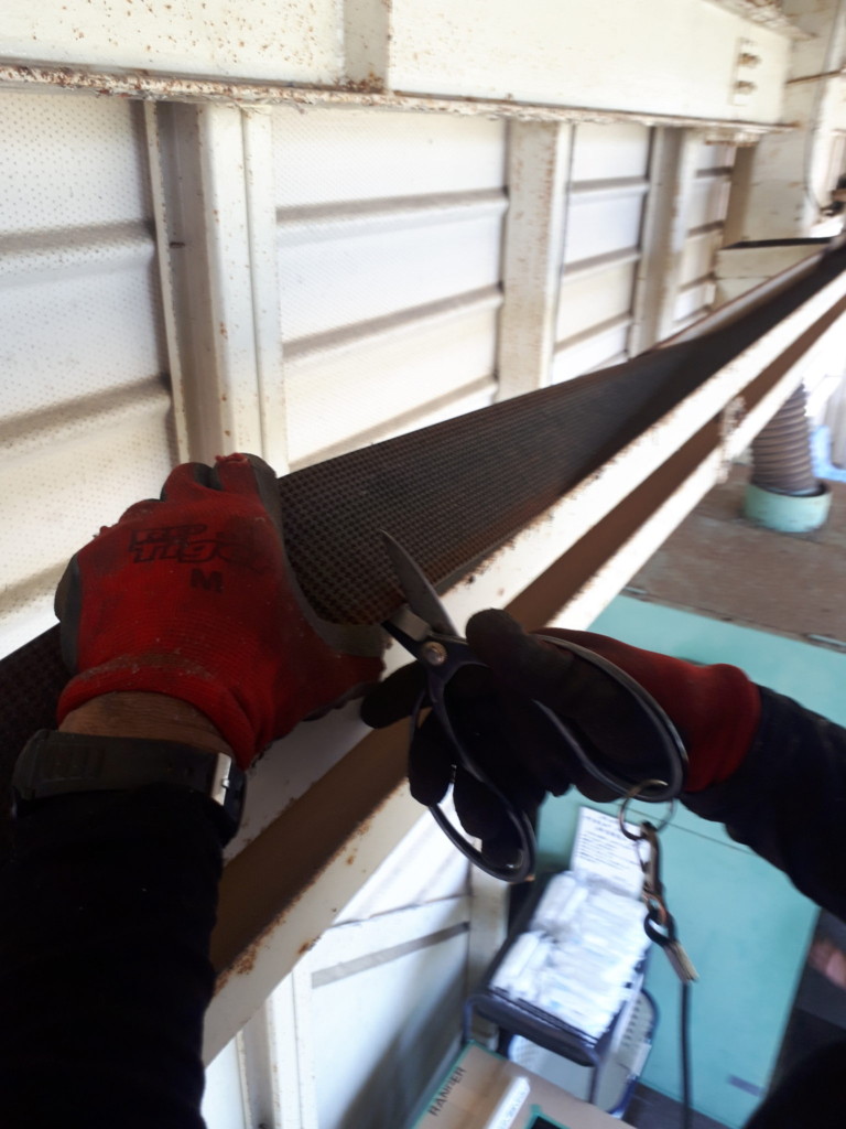 ボール送球コンベアベルト交換工事