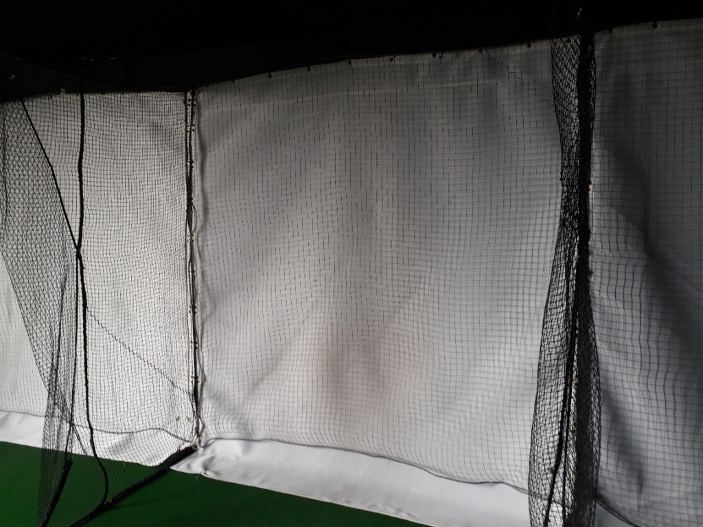 インドアゴルフ通過ネット張替工事