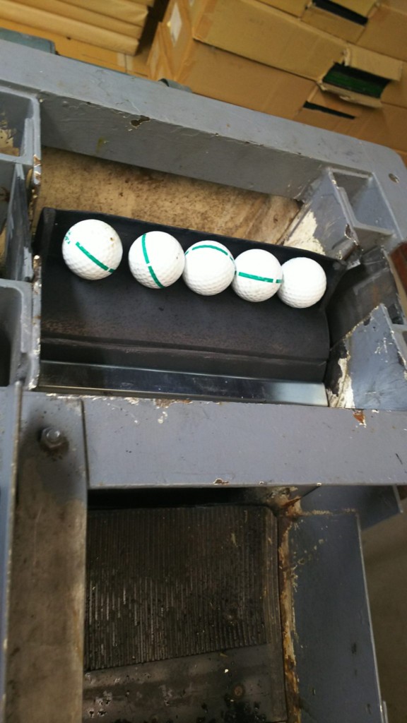 ボール送球用ゴムバケット交換工事