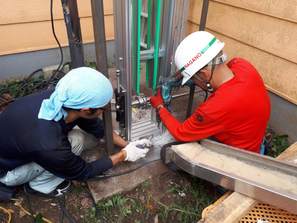 縦コンベア交換工事