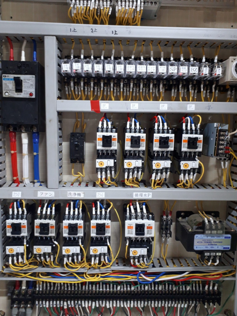 送球制御盤電子部品交換