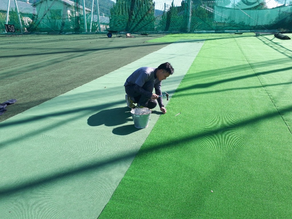 人工芝一部張替え工事