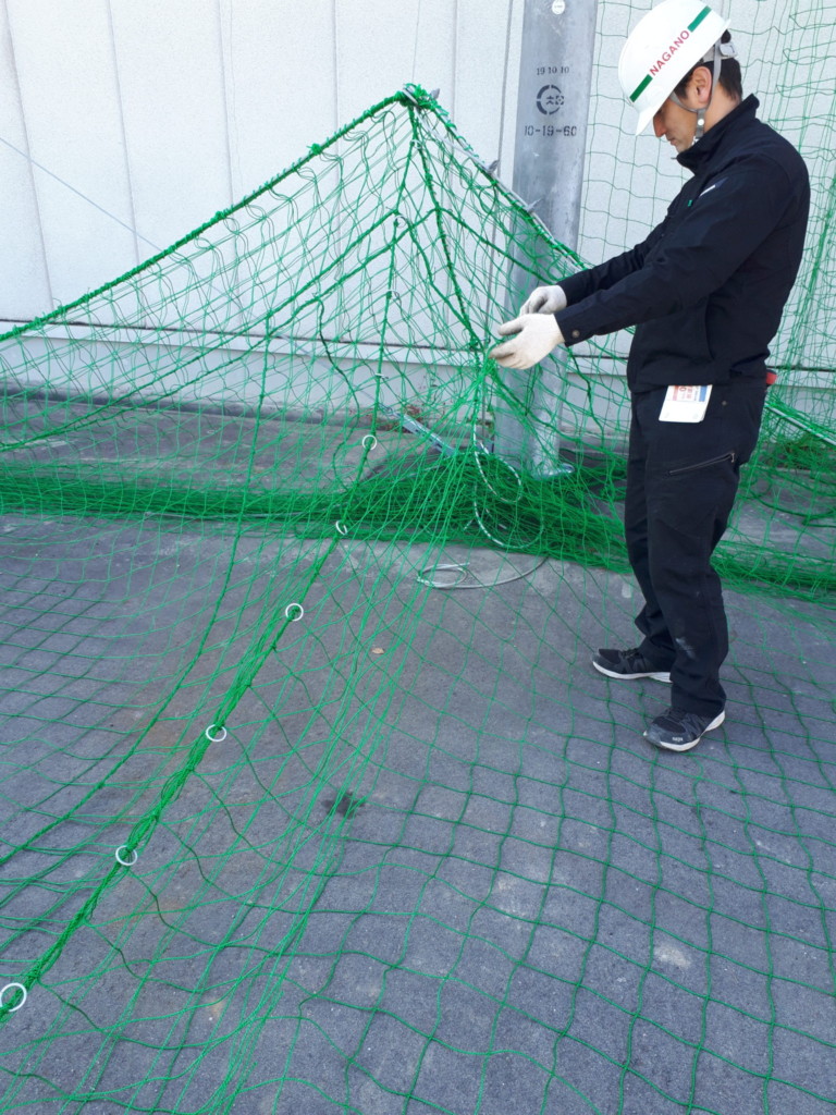 飛散物防止ネット設置工事