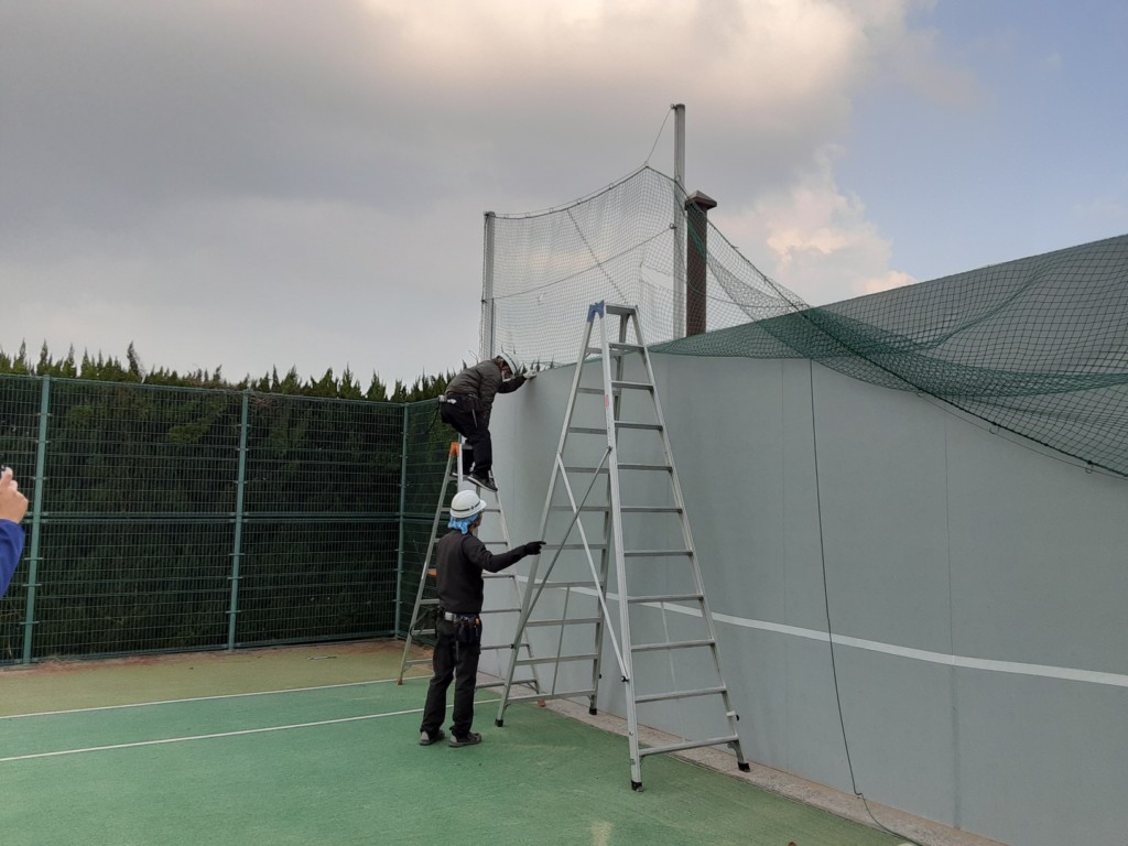 テニスネット張替工事