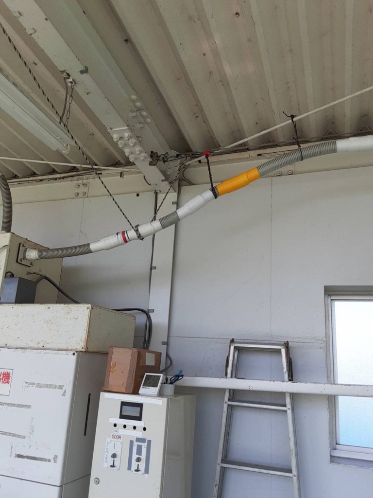 ゴルフ練習場送球ホース交換工事