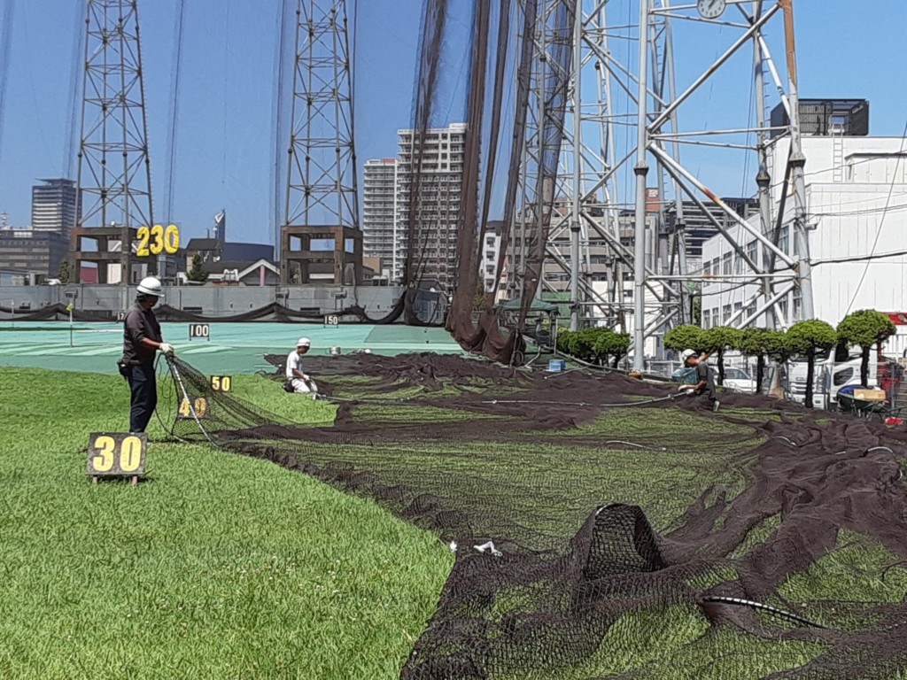 右手前ネット張替工事