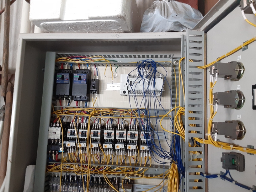 制御盤シーケンサー入替工事